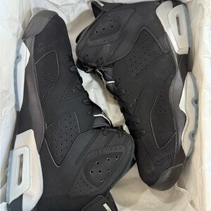 Jordan 6 chrome Black and Gray Sneakers size 9.5m